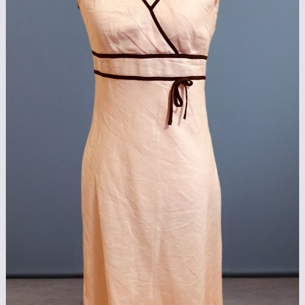 Summer Dress- pastel Pink linen dress with V-Neckline and Empire Waist